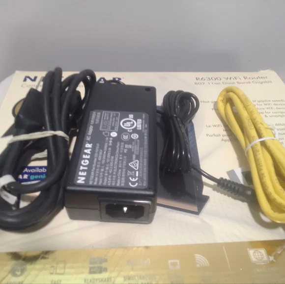 Netgear R6300 WiFi Router - Picture 9 of 9